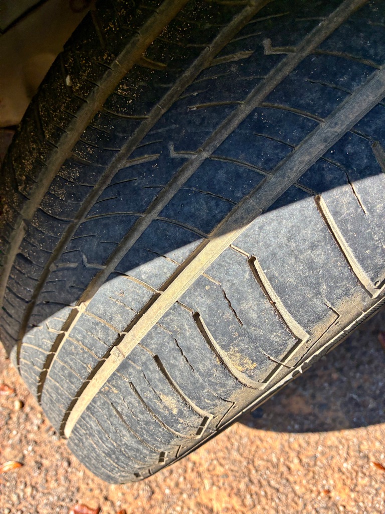 Photo 19 of this CHEVROLET EQUINOX