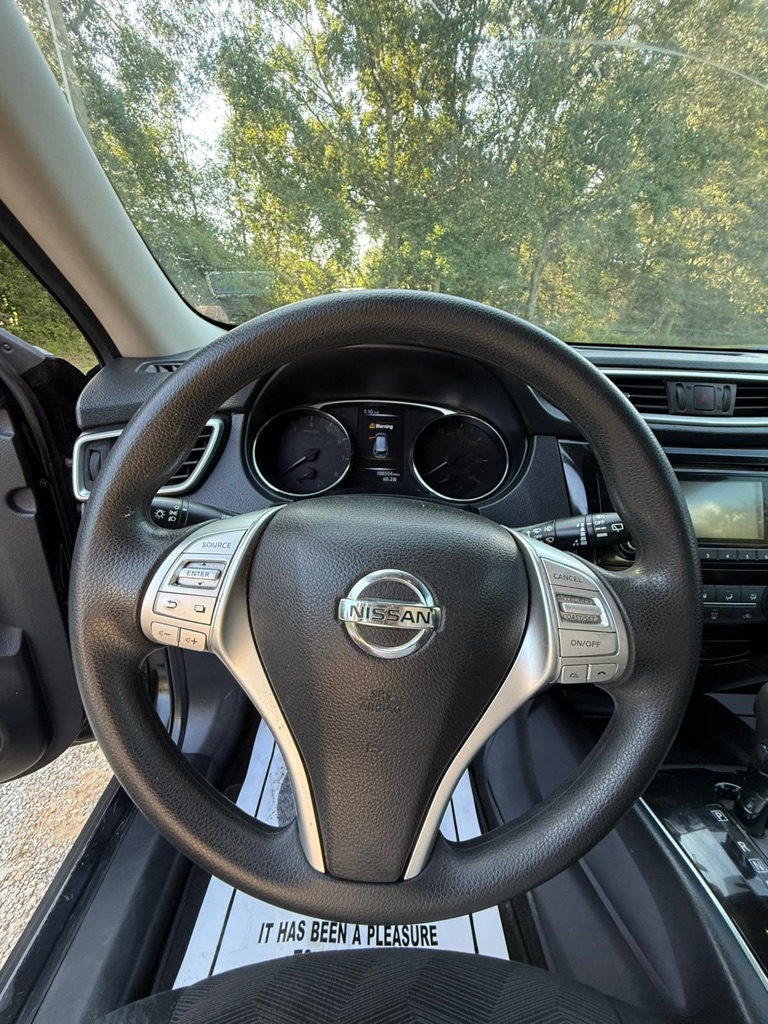 Photo 12 of this NISSAN ROGUE