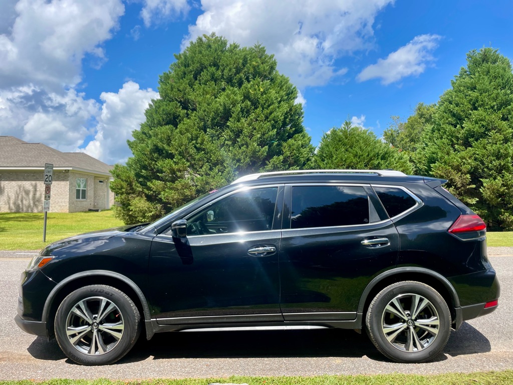 Photo 3 of this NISSAN ROGUE