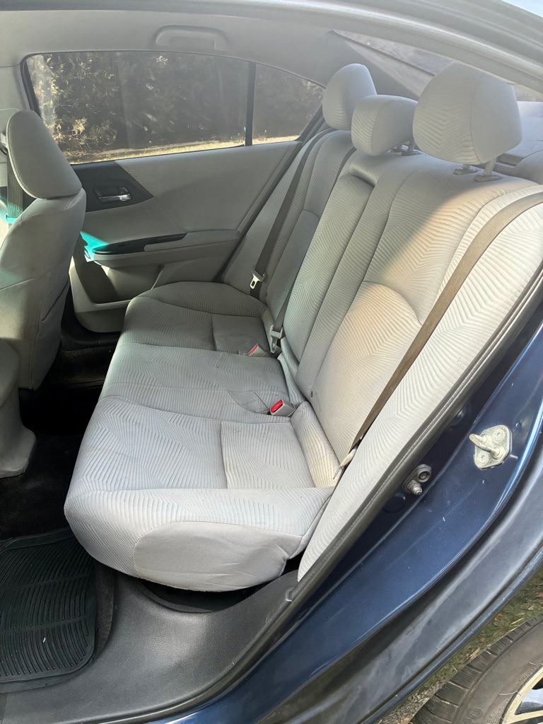 Photo 11 of this HONDA ACCORD