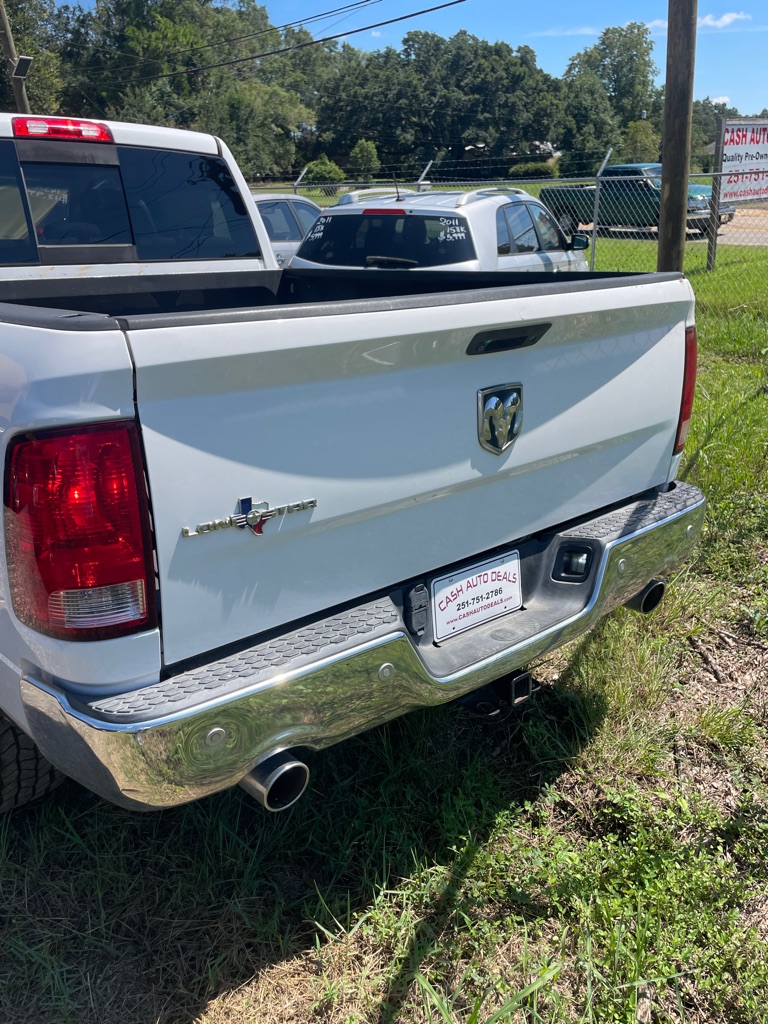 Photo 6 of this RAM 1500