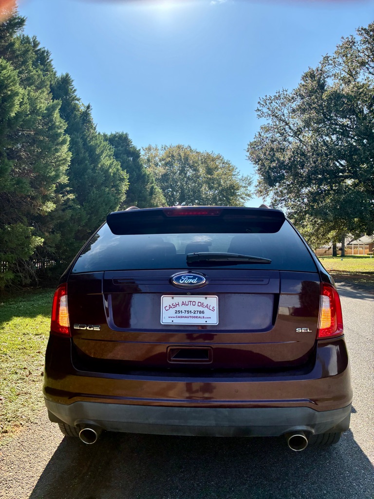 Photo 4 of this FORD EDGE