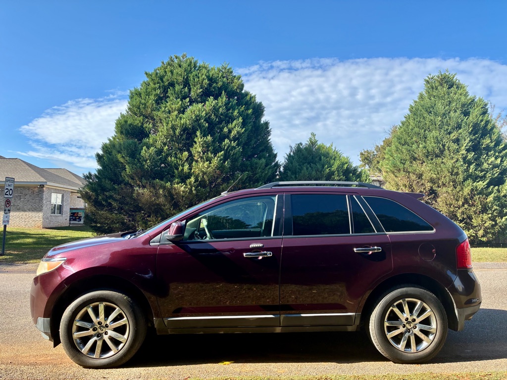 Photo 3 of this FORD EDGE