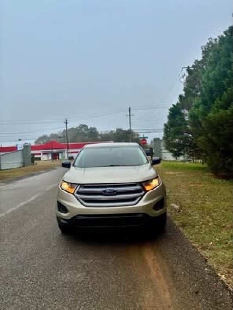 Photo 5 of this FORD EDGE