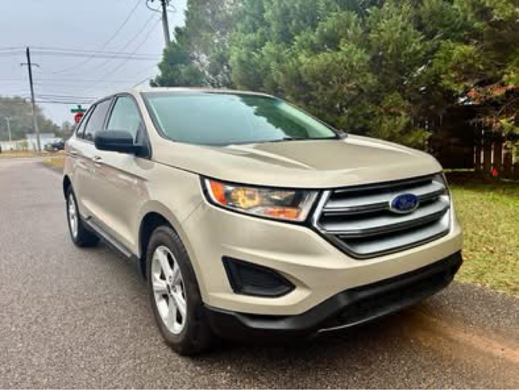Photo 3 of this FORD EDGE