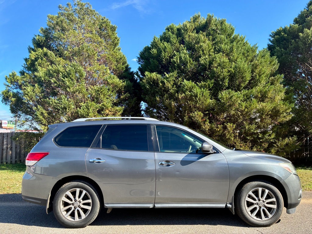 Photo 3 of this NISSAN PATHFINDER