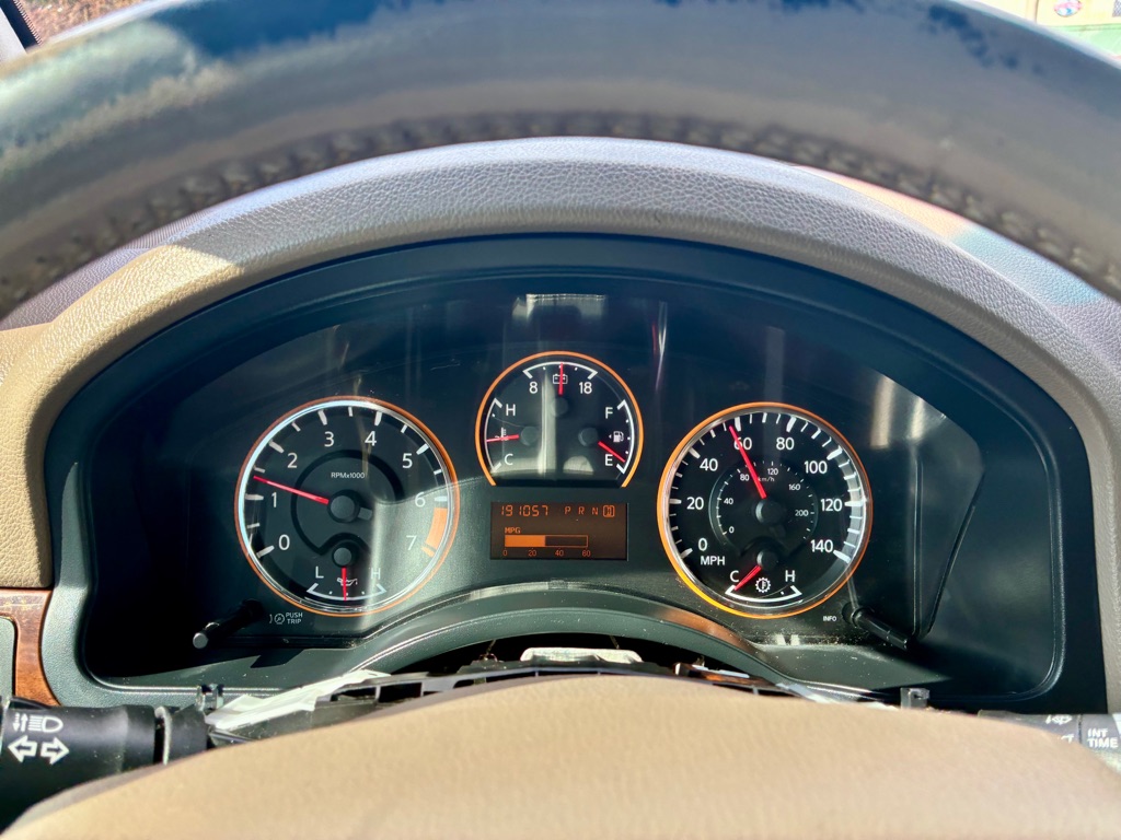 Photo 11 of this NISSAN ARMADA