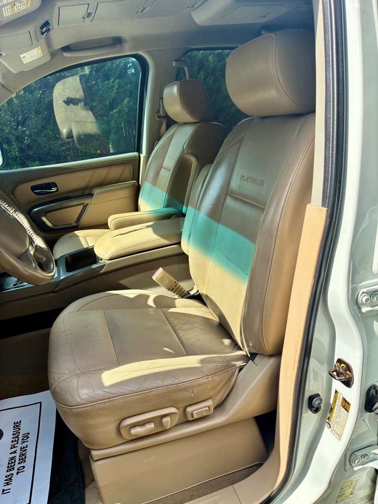 Photo 8 of this NISSAN ARMADA
