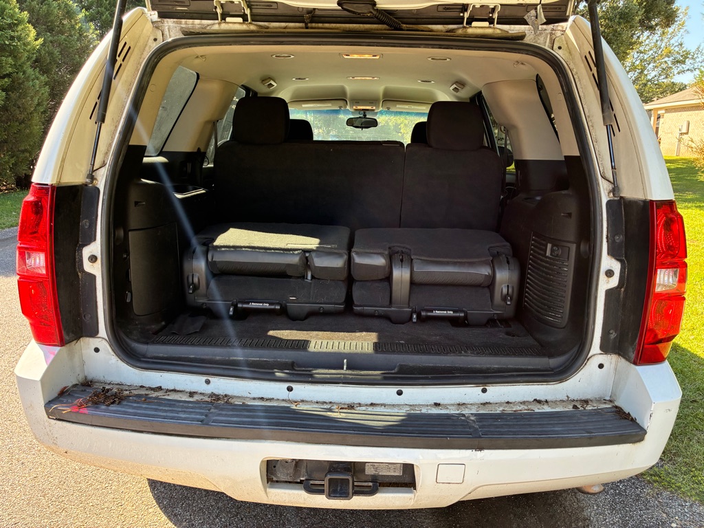 Photo 12 of this CHEVROLET TAHOE