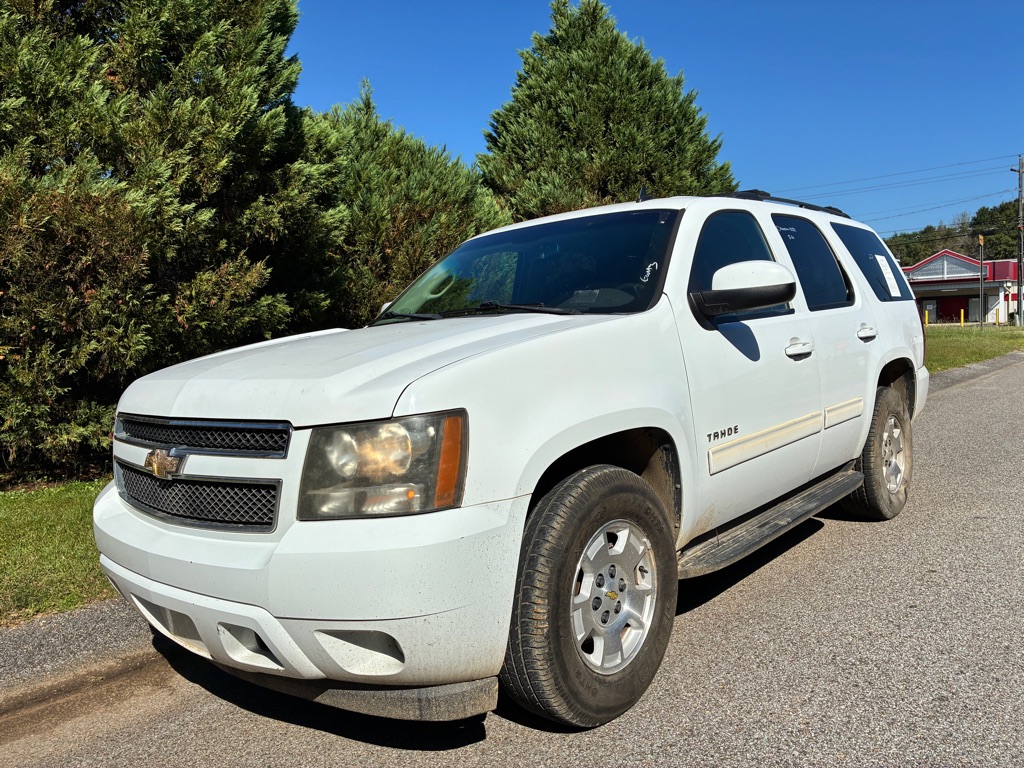 Photo 19 of this CHEVROLET TAHOE
