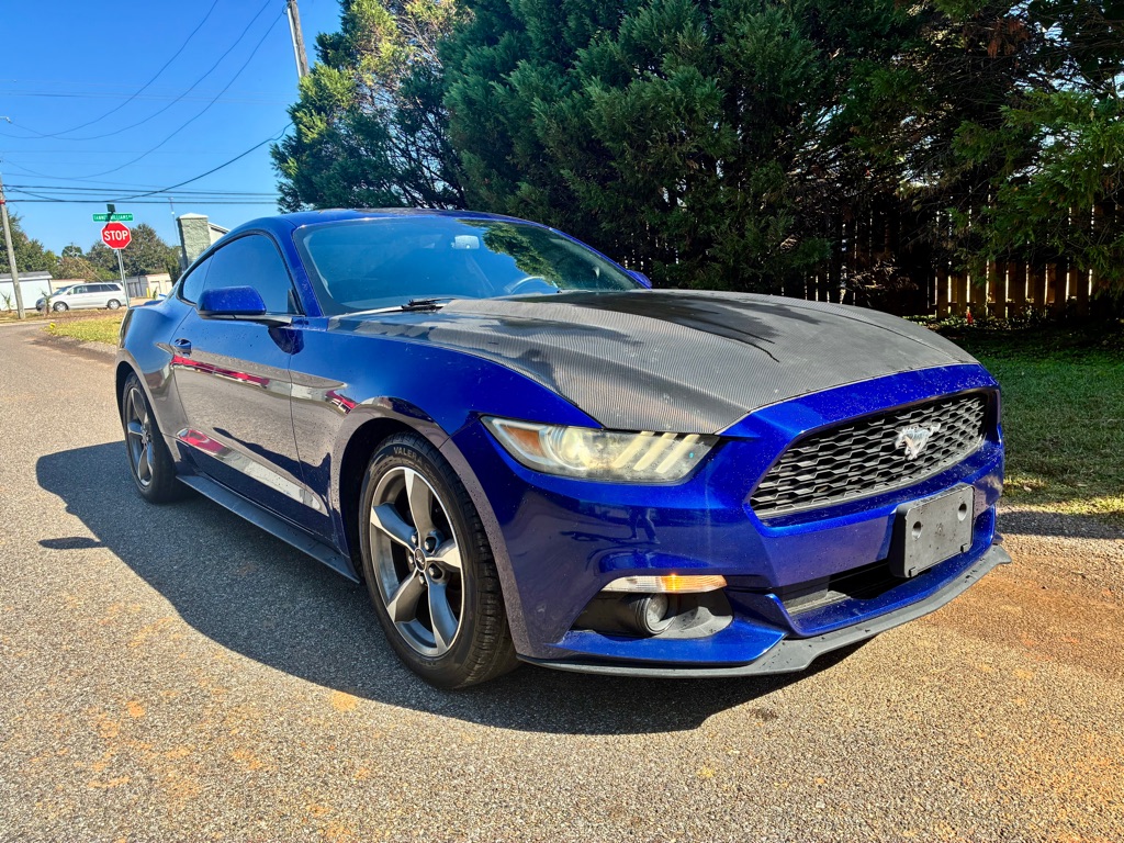 Photo 6 of this FORD MUSTANG