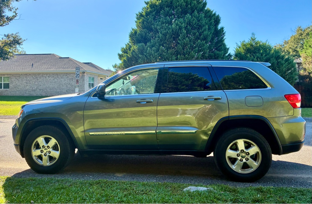 Photo 7 of this JEEP GRAND CHEROKEE