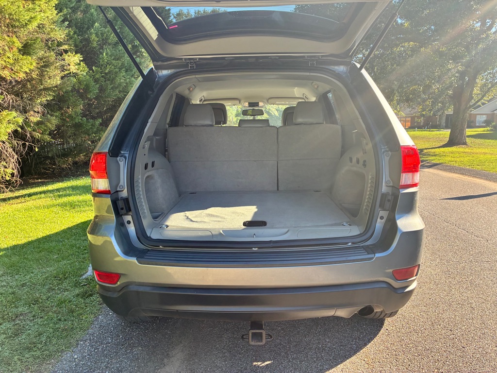 Photo 12 of this JEEP GRAND CHEROKEE