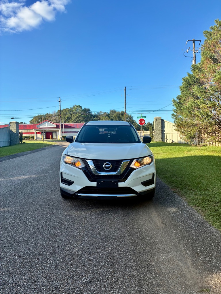 Photo 6 of this NISSAN ROGUE