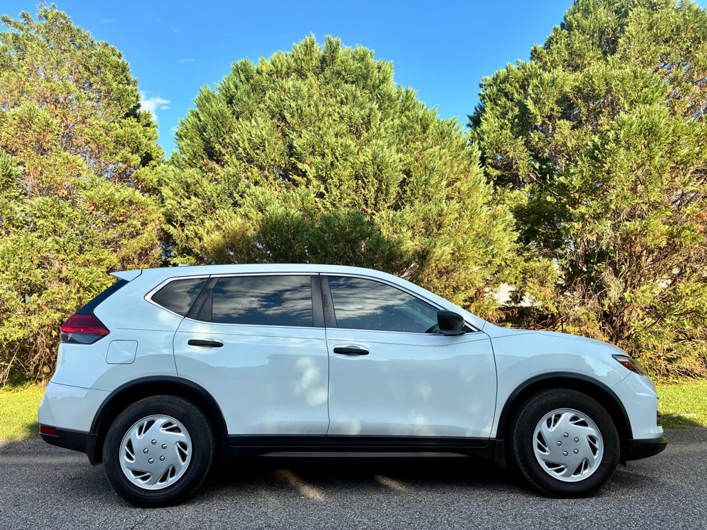 Photo 3 of this NISSAN ROGUE