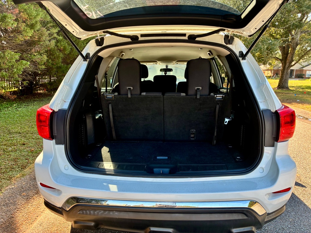 Photo 14 of this NISSAN PATHFINDER
