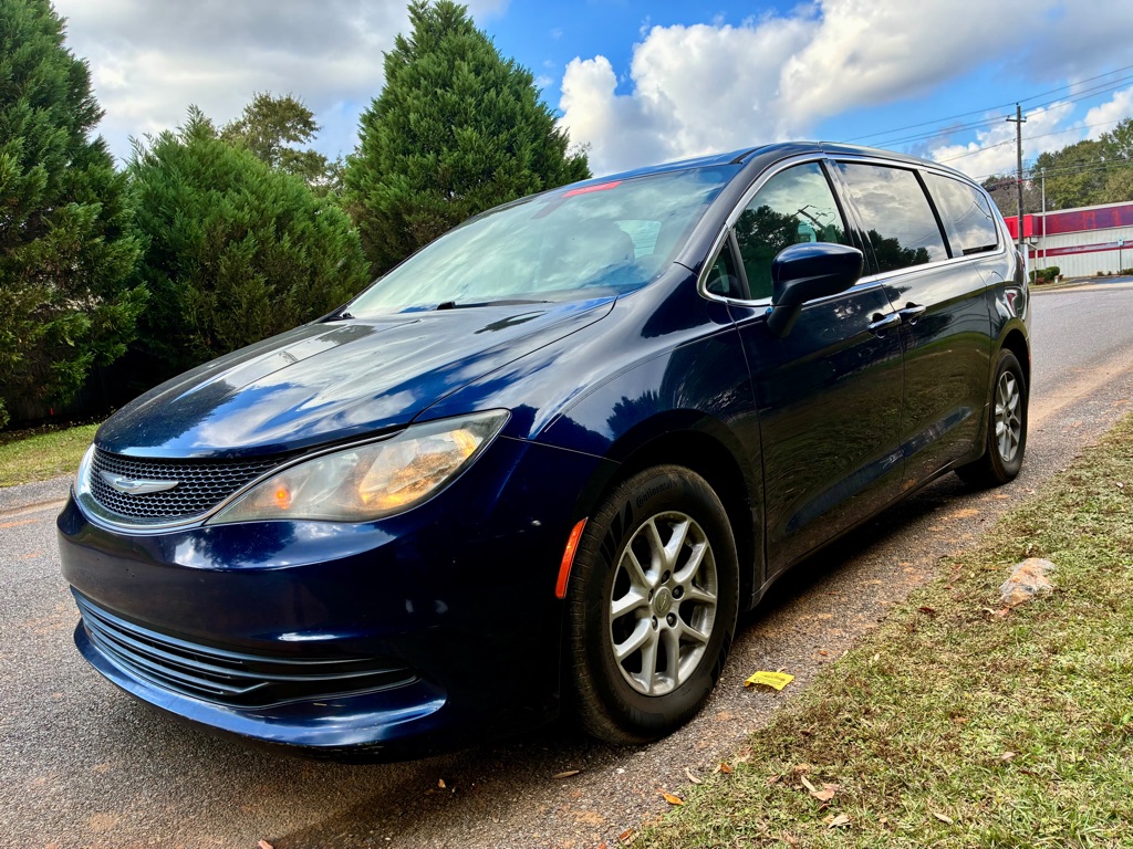 2017 CHRYSLER PACIFICA