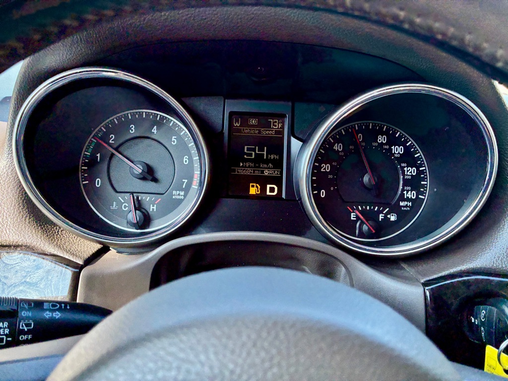 Photo 20 of this JEEP GRAND CHEROKEE