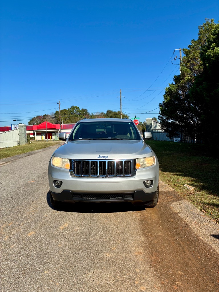 Photo 7 of this JEEP GRAND CHEROKEE