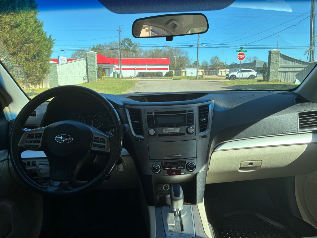 Photo 15 of this SUBARU LEGACY