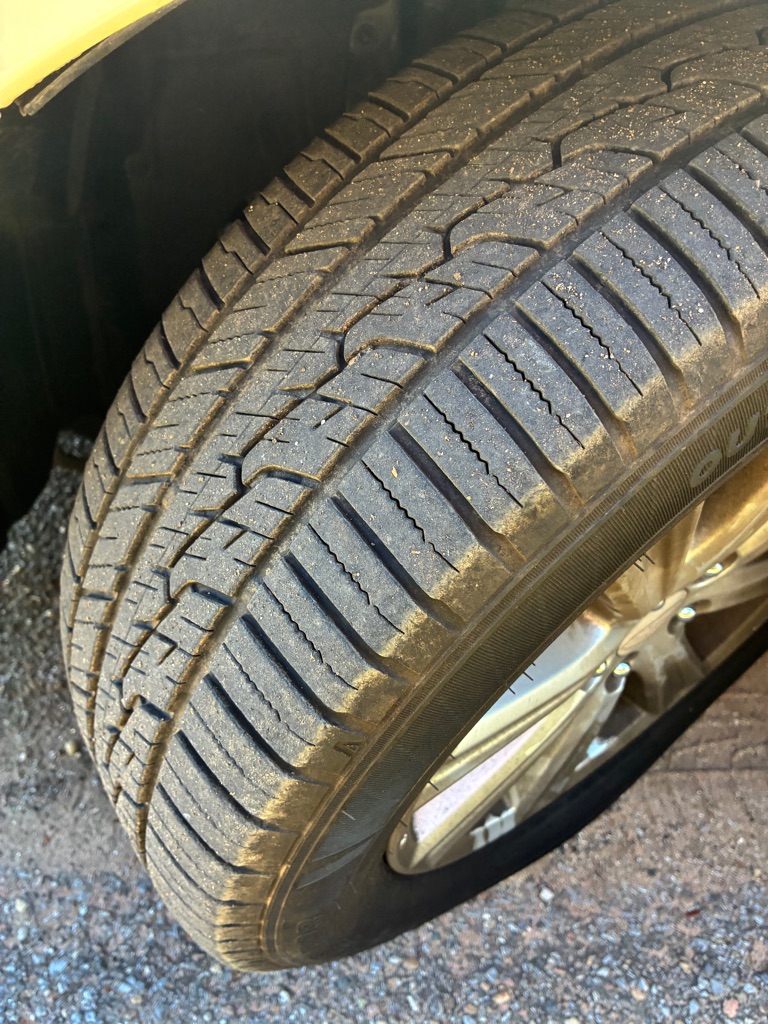 Photo 16 of this SUBARU LEGACY