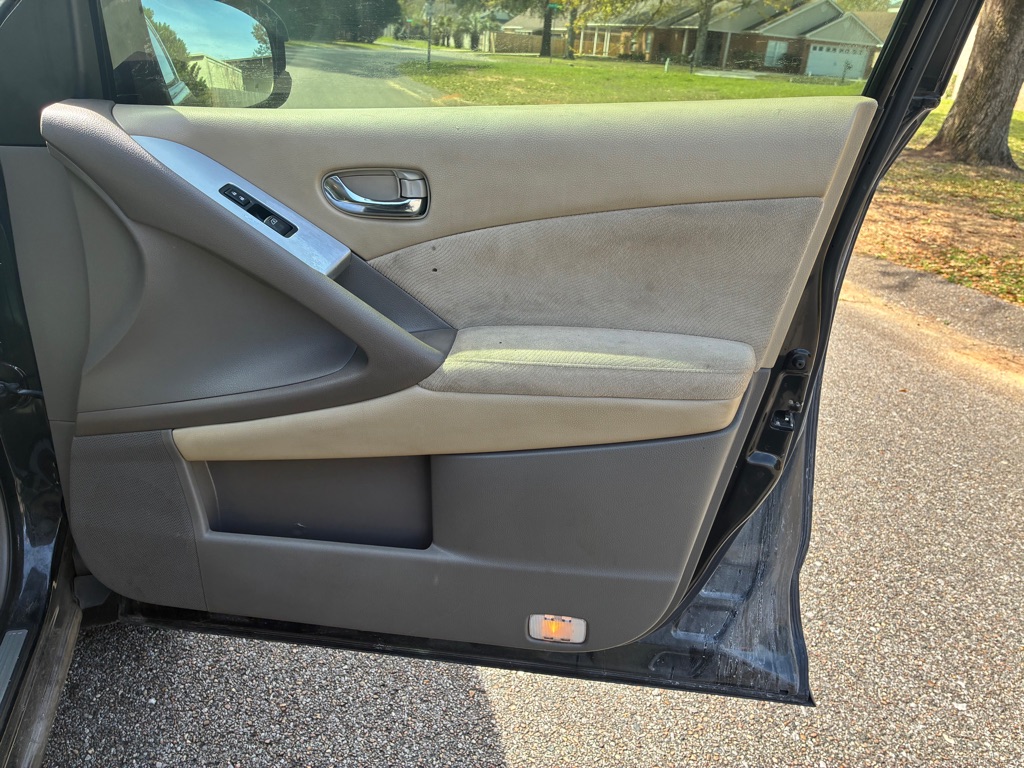 Photo 15 of this NISSAN MURANO