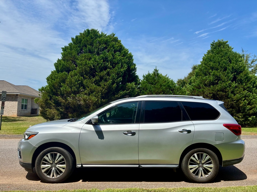 Photo 6 of this NISSAN PATHFINDER