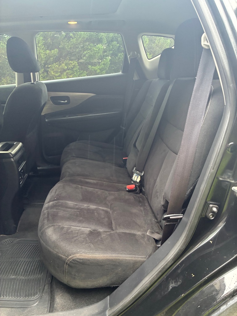 Photo 8 of this NISSAN MURANO