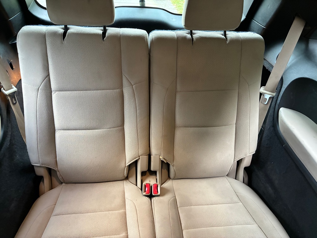 Photo 17 of this DODGE DURANGO