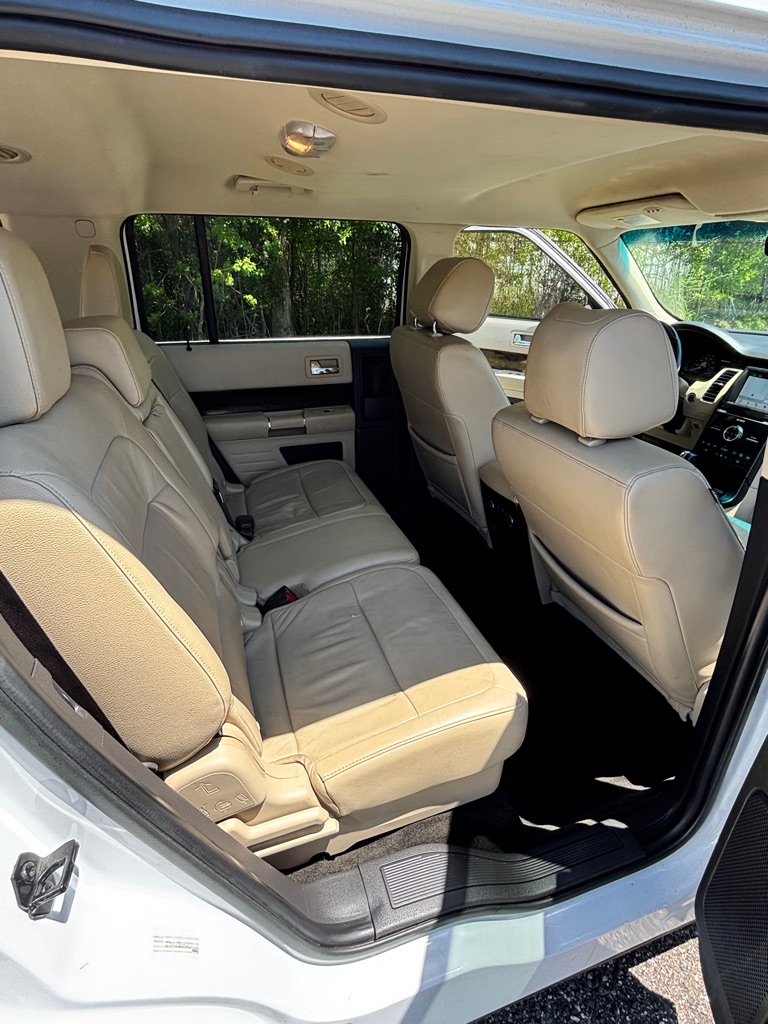 Photo 14 of this FORD FLEX
