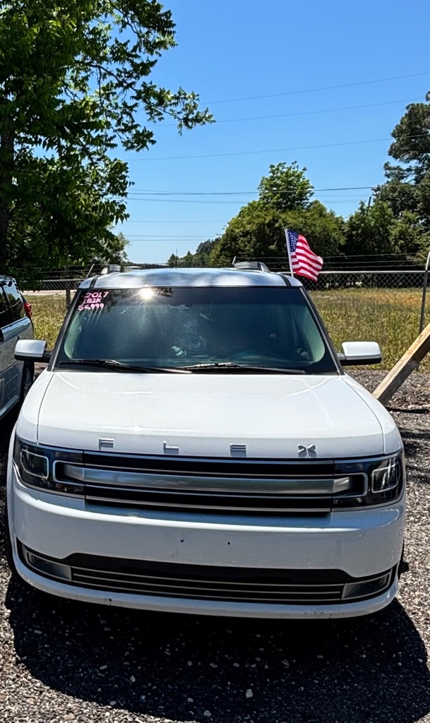 Photo 2 of this FORD FLEX
