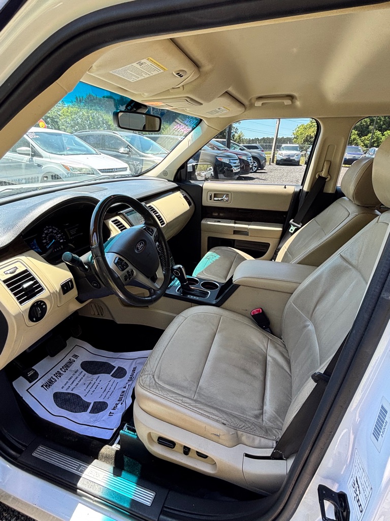 Photo 8 of this FORD FLEX