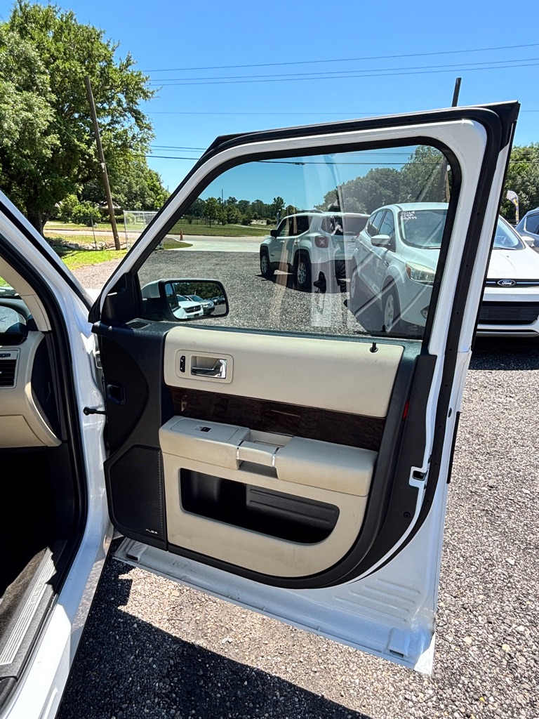 Photo 13 of this FORD FLEX