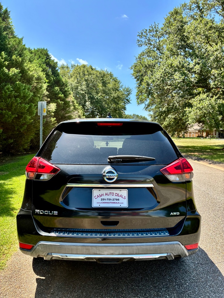 Photo 4 of this NISSAN ROGUE
