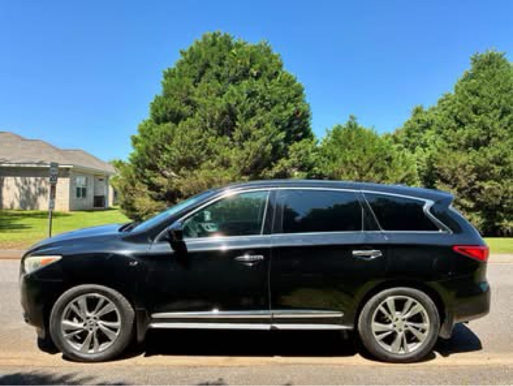 Photo 3 of this INFINITI QX60