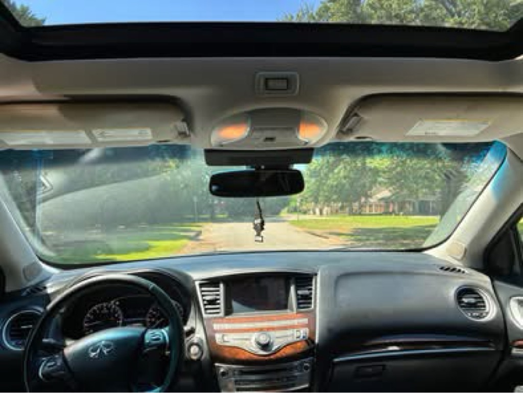Photo 11 of this INFINITI QX60