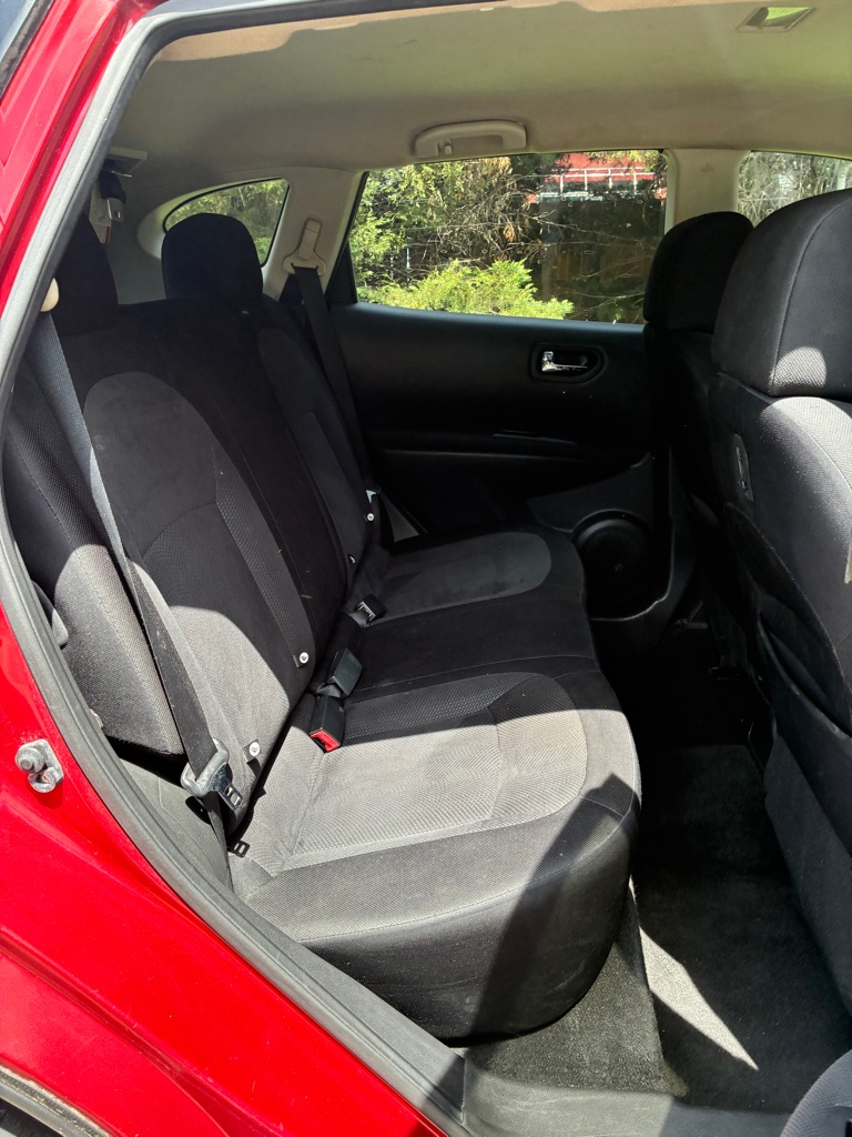 Photo 12 of this NISSAN ROGUE