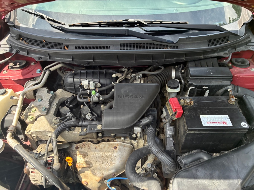 Photo 17 of this NISSAN ROGUE
