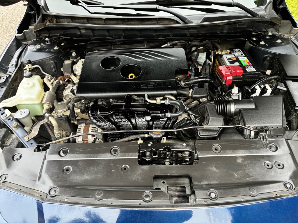 Photo 17 of this NISSAN ALTIMA