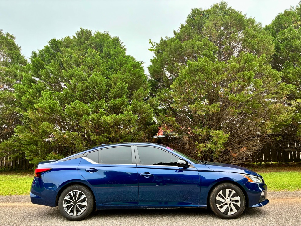 Photo 6 of this NISSAN ALTIMA