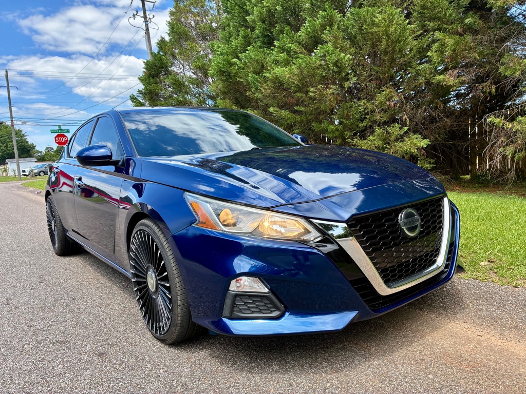 Photo 5 of this NISSAN ALTIMA