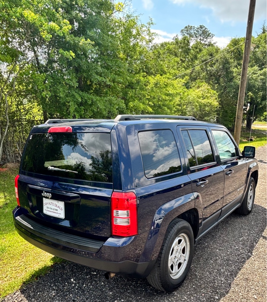 Photo 5 of this JEEP PATRIOT