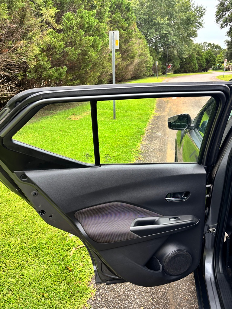 Photo 11 of this NISSAN KICKS