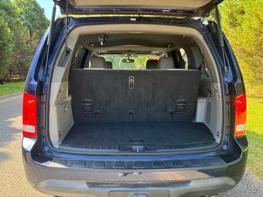 Photo 19 of this HONDA PILOT