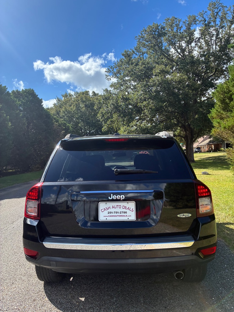 Photo 4 of this JEEP COMPASS