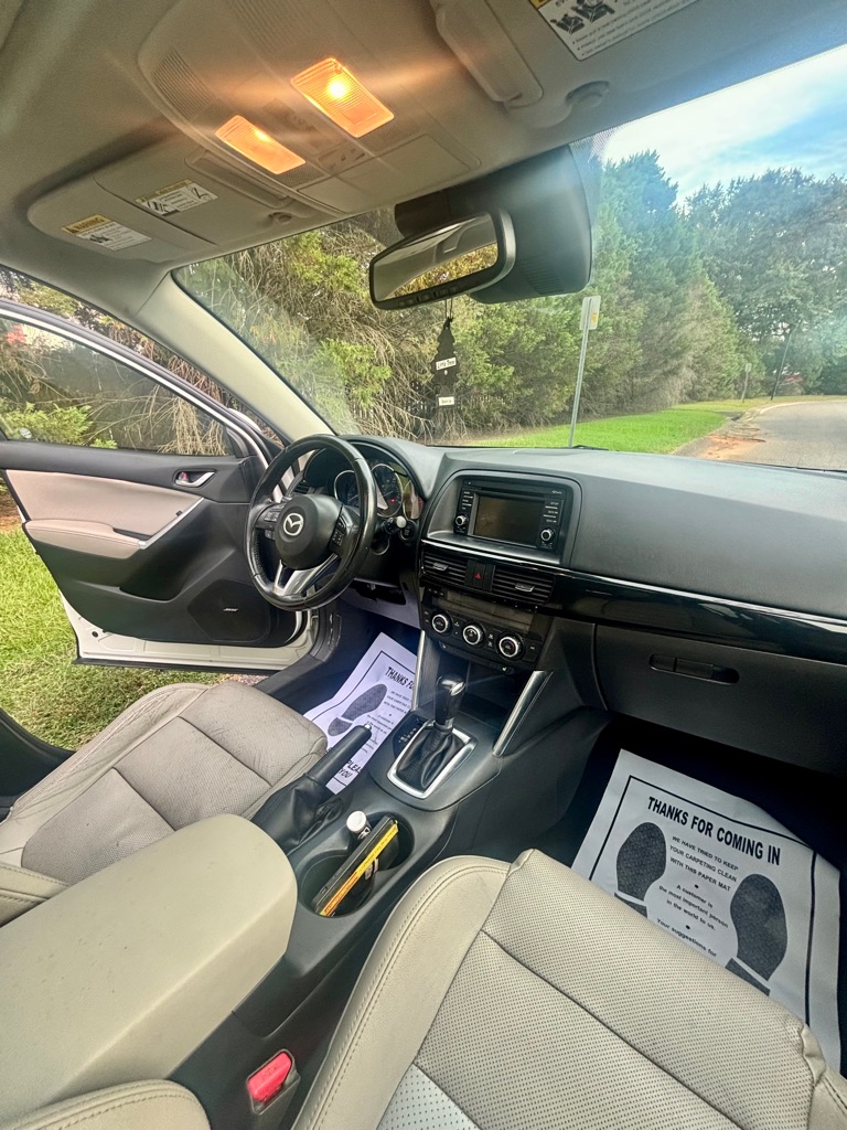 Photo 17 of this MAZDA CX-5