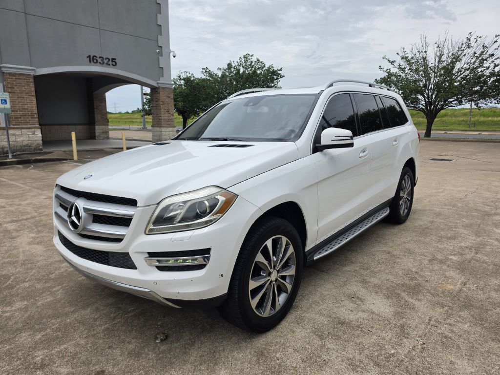 White 2016 Mercedes-Benz GL-Class SUV / Crossover All-Wheel Drive Automatic