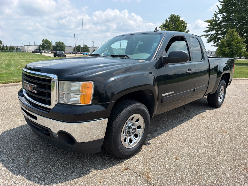 Black 2011 GMC Sierra 1500 Pickup Truck Four-Wheel Drive Automatic