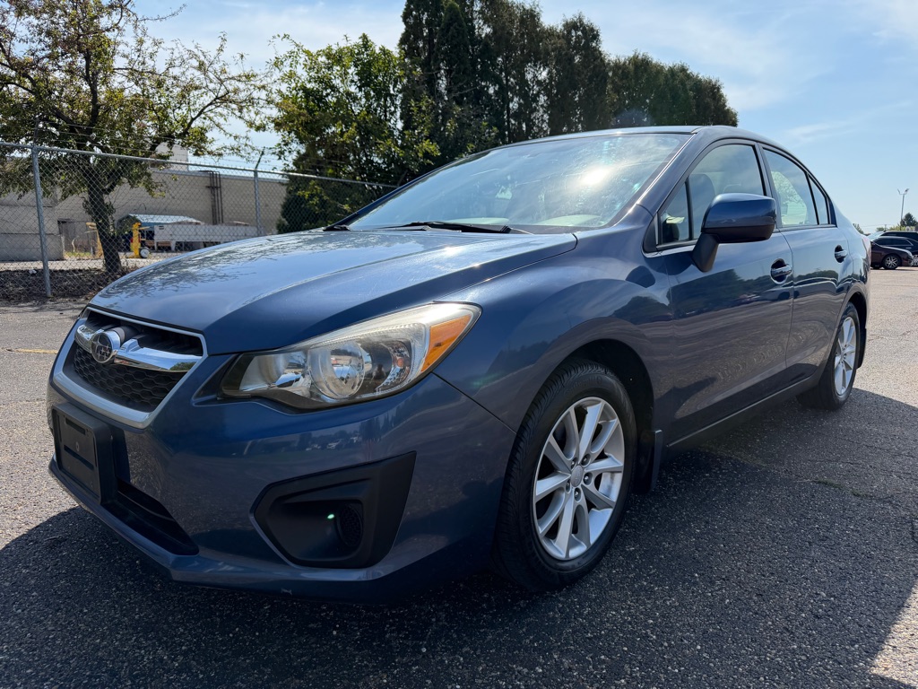  2013 Subaru Impreza 2.0i Premium   