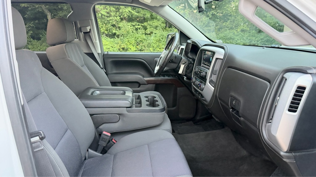 Photo 6 of this GMC SIERRA 1500